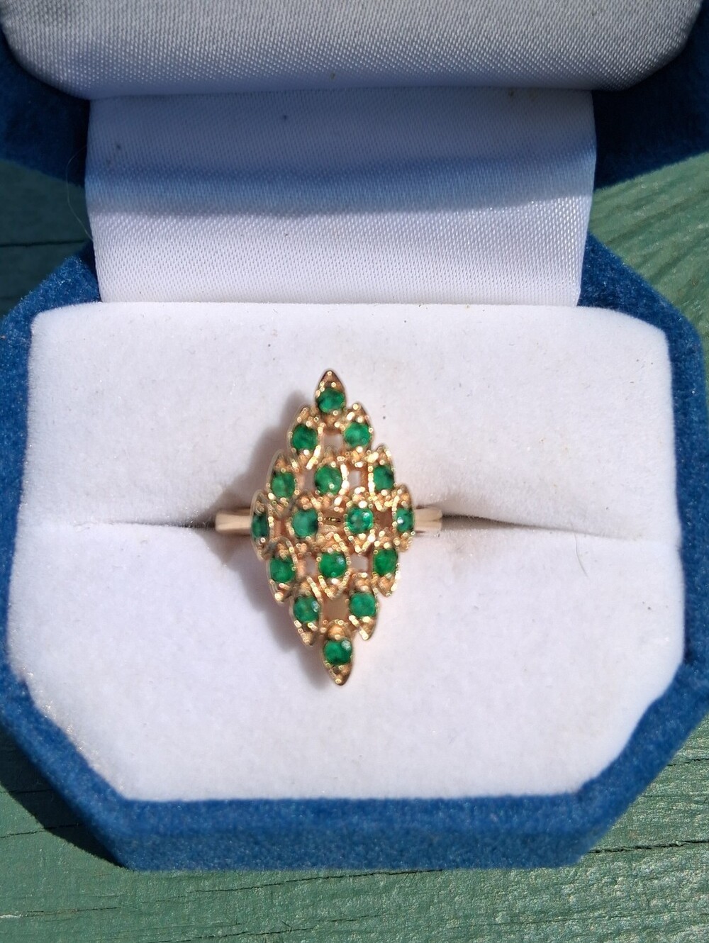 14Kt Gold Natural Emerald Ring Size 5